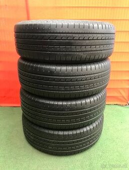 215/60 r17 letné Good Year 96H