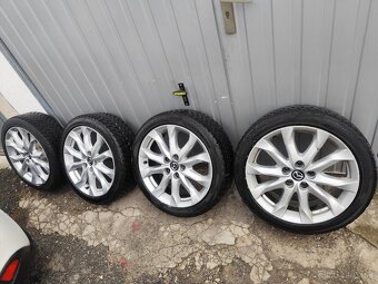 5x114.3 215/45 R18