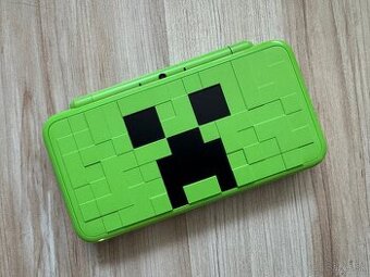 Nintendo 2DS XL Minecraft edition