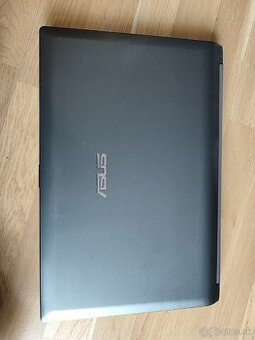 Asus 17"