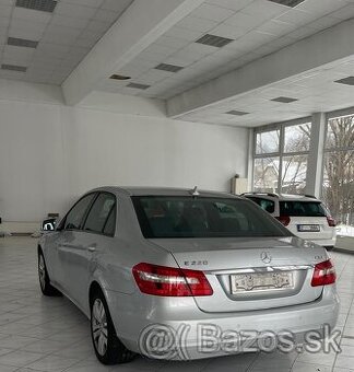 Mercedes-Benz E220CDi,NAJETO 111tis.km, AUTORIZOVANÝ SERVIS