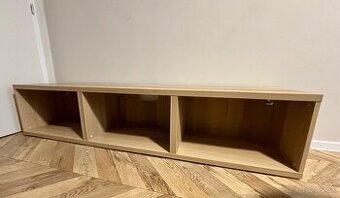 Ikea Besta skrinka pod TV