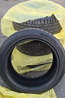 Predám 19“ letné pneumatiky Hankook K127 Ventus S1 Evo 3 235