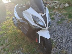 kymco xciting 300Ri