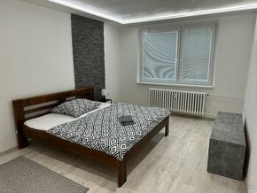 PRENAJMEM 2 IZBOVÝ apartmán NM Centrum