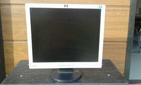 Predám LCD monitor HP - 1