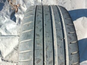 Predam letne pneu 225/40R18 92Y Michelin - 1