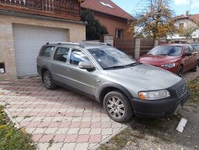 Volvo XC70