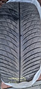 Michelin 245 45 R19