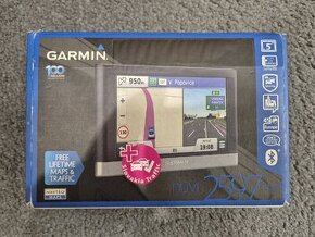 GPS navigacia Garmin NŰVI 2597 LMT