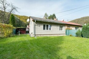 NA PREDAJ RODINNÝ DOM V OBCI KYSAK | POZEMOK 320m² - 1