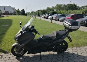 YAMAHA T-MAX 530 - 1