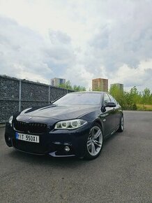 BMW F10 550xi V8 řada 5 330kw