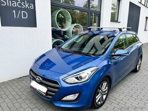 Hyundai i30 CW kombi 1.6i CRDi , premium, 1majitel, Top stav