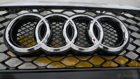 Predna maska - gril Audi A6 RS6 S6