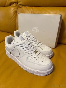 NIKE Air force 1 - pánske 45