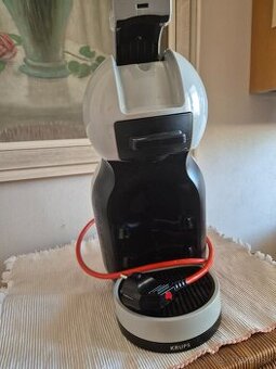 Kávovar Nescafe Dolce  gusto