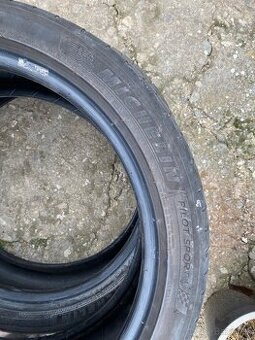 Pneumatiky 225/45 R19