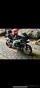 Aprilia SL 1000R Falco - 1