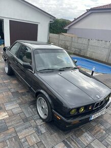 Bmw e30 coupe 318is