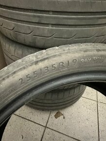 Pneumatiky 255/35 R19 a 225/40 R19