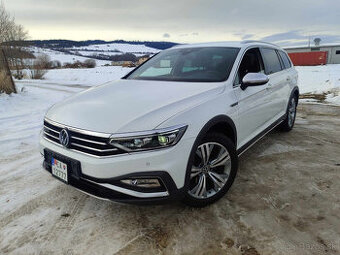 Passat Alltrack 2.0TDI DSG 4MOTION 147kW Weba,Matrix,Virtual