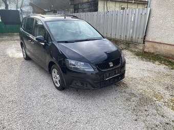 Rozpredam Seat alhambra 2,0 TDi r.v 2011