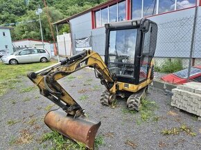 CAT caterpillar 301.5 rypadlo - minibager NOVY MOTOR