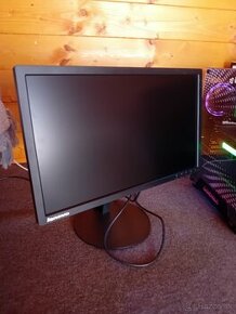 22" LCD Lenovo s VGA,HDMI ,DP , 4xUSB 3.0