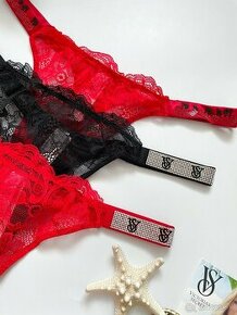 Victoria’s Secret luxusne shine strap tanga nohavičky M