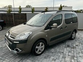 Citroën Berlingo 1.6 HDi 16V 92k XTR Multispace / 1. majiteľ