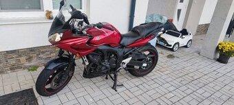 Yamaha FZ6 Fazer 600