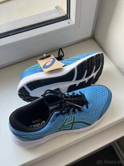 Športová bežecká obuv, tenisky Asics