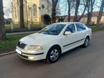 Predám Škodu Octaviu 1,9tdi 77kw sedan.