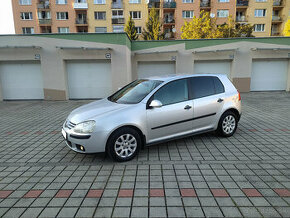 Volkswagen golf 5  1,9 TDI 66kw Manuál - 1