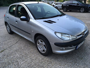 Peugeot 206 1.4 benzin