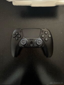 PS5 DualSense ovládač