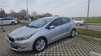 KIA CEED 1.6 CRDi, 94kW, 250.000km, r.v. 2014 - 1