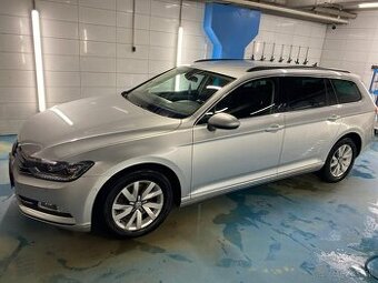 Volkswagen Passat Variant 2.0 TDI BMT Comfortline DSG - 1