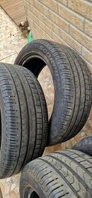 235 50 R19 Pirelli - 1