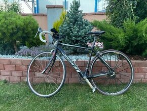 cestný bicykel specialized