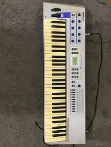 Yamaha CS 2X Syntetizator