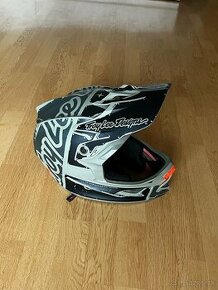 Prilba Troy Lee Designs D3