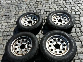 5x139,7 205/70 r15 Suzuki Jimny 8xpneu+disky