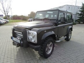 Land Rover Defender SVX