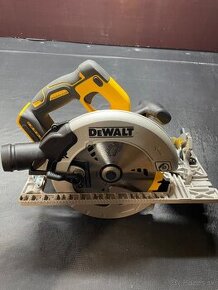 DEWALT DCS572