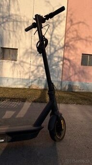 E kolobežka Ninebot Segway MAX G30