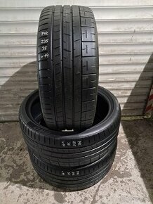 Pirelli letné 235/35/R19