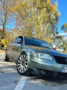 Volkswagen Passat 2.8 V6 142kw