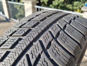 Zimne pneu. Michelin Alpin 185/65 r15